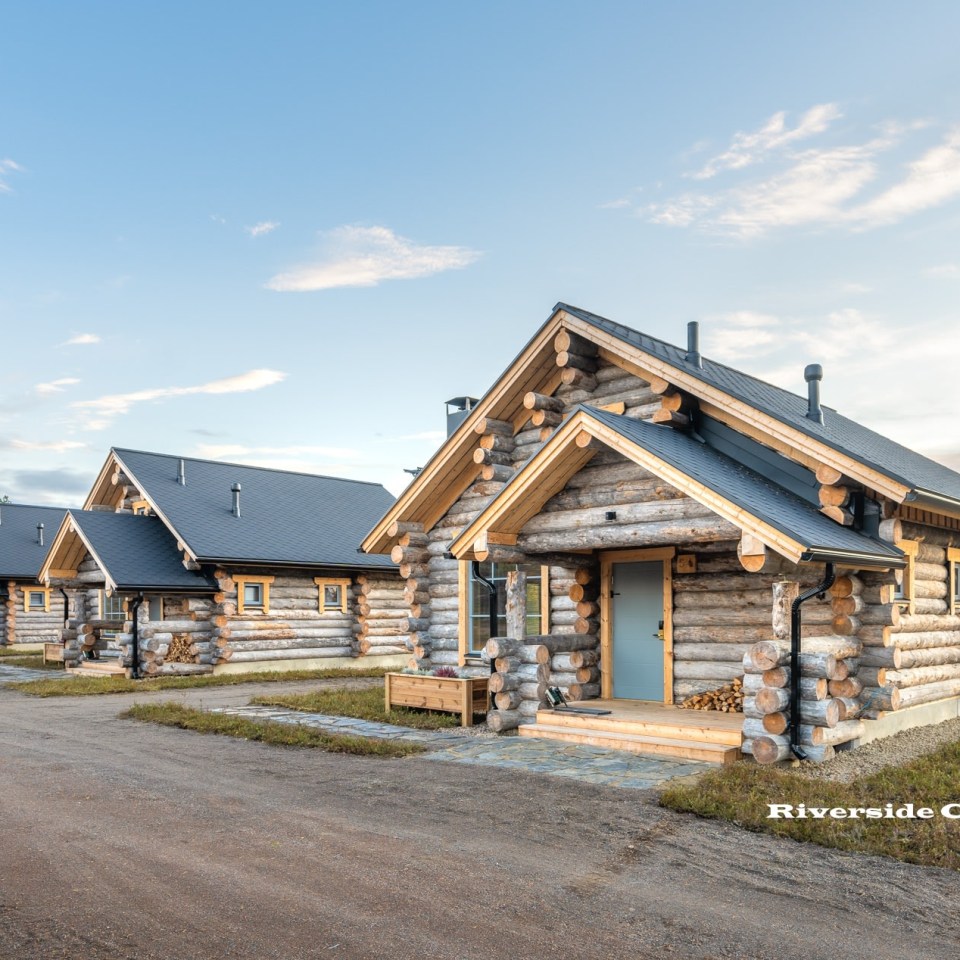Muotka Riverside Cabin